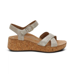 Flora Adjustable Quarter Strap Wedge - Champagne