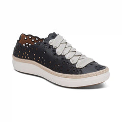 Charlotte Lace-Up Sneaker - Black