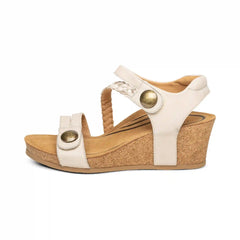 Avril Quarter Strap Wedge - White