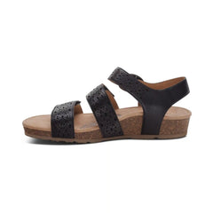 Lilly Adjustable Quarter Strap Sandal - Black Cutout