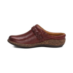 Libby Comfort Clog - Burgundy