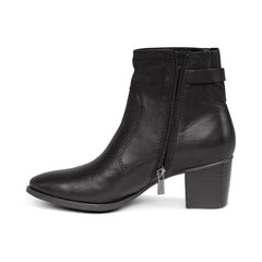 Rubi Arch Support Boot - Black