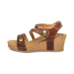 Avril Quarter Strap Wedge - Walnut