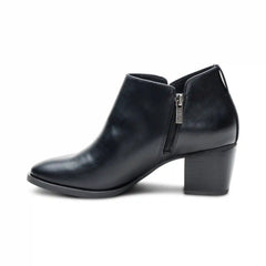 Victoria Short Bootie - Black