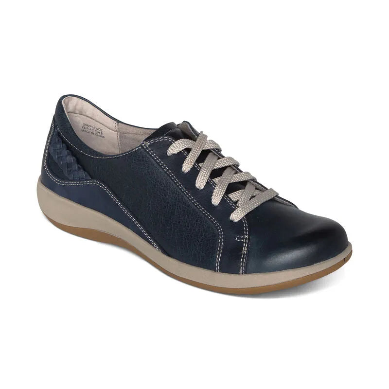 Dana Lace-Up Oxford - Navy